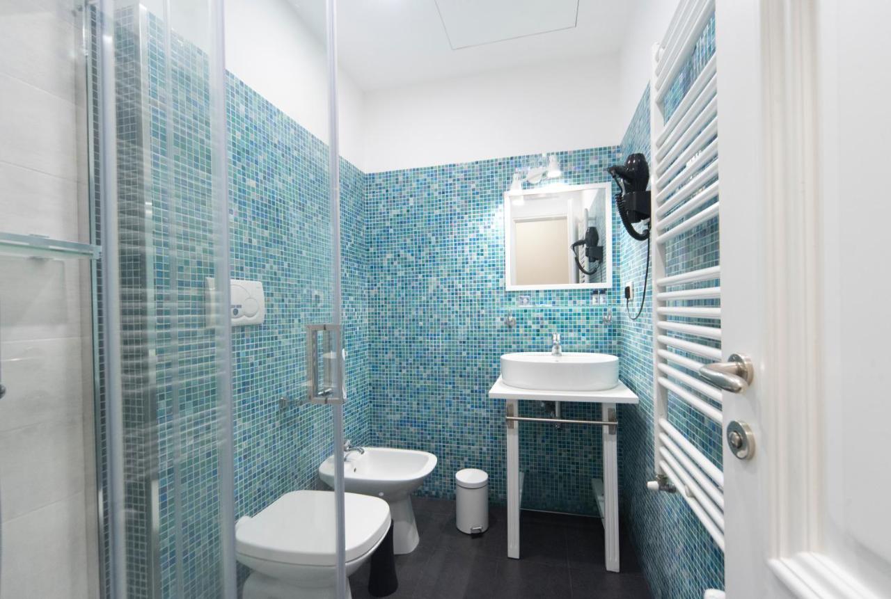 Sacconi Palace Bed & Breakfast *