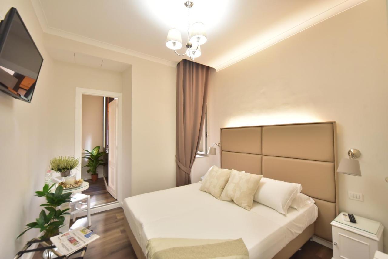 Sacconi Palace Bed and breakfast